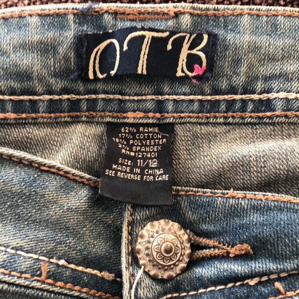 Jeans - Picture 3 of 4